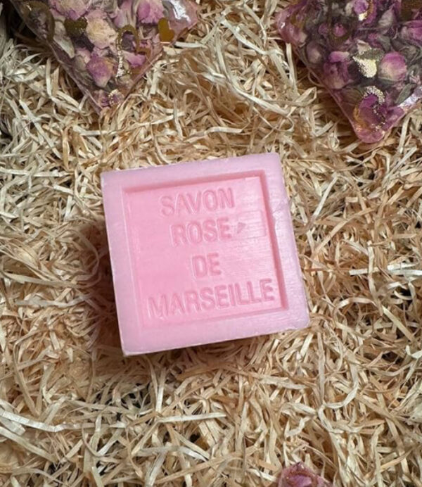 Savon de Marseille à la Rose, Savon Parfumé